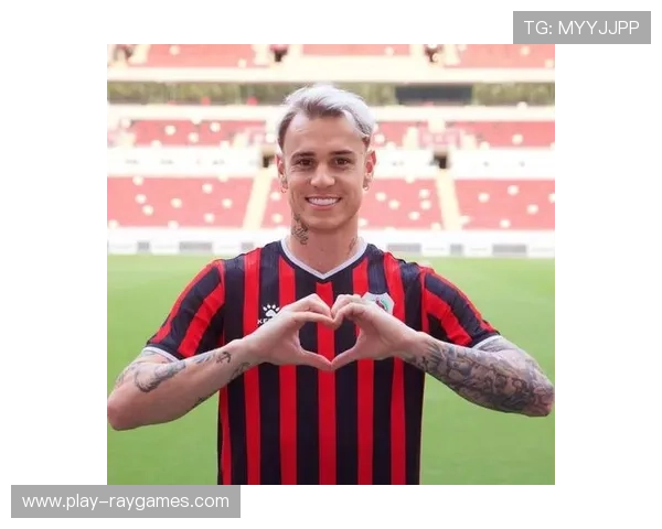 山东泰山瞄准巴西后卫里切利，转会传闻待官宣